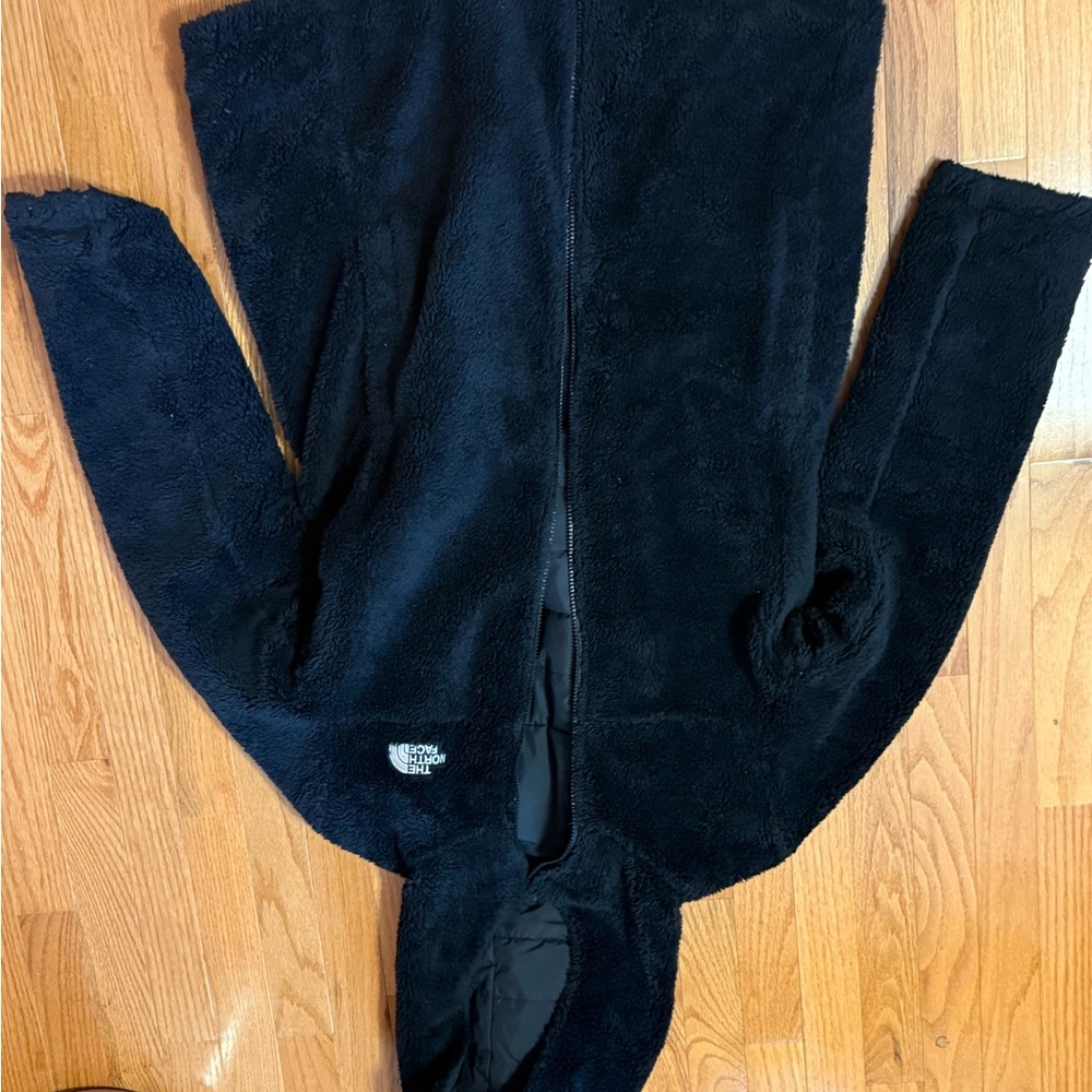 Black north face jacket reversible - image 1